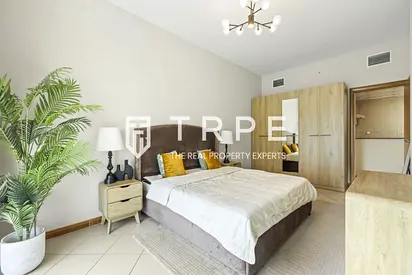 Fully Furnished | Vacant | Spacious 2BHK