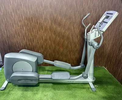 Life fitness cross trainer 95xi heavy duty USA brand
