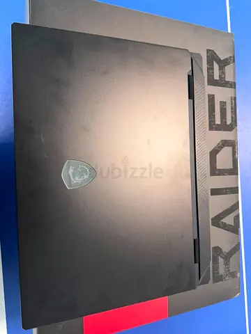 MSI Raider A18 HX - 18 UHD Gaming Laptop, Ryzen 9, RTX 4090, 64GB, 2TB