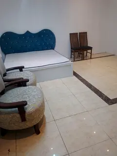 Family room for rent 2500 including Dewa