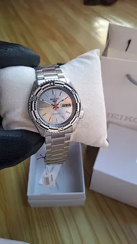 Seiko 5 Sports 55th Anniversary Special Edition watch (Ref. SRPK09K1) watch and box