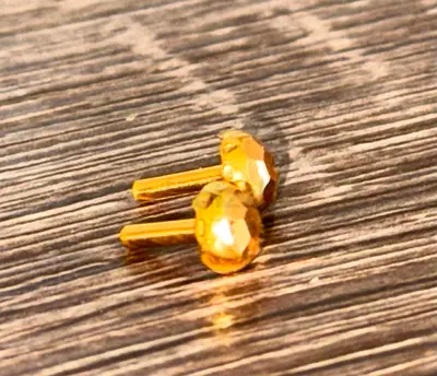 22KRT EARRINGS GOLD without clutch