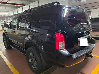 Nissan Pathfinder LE 2010 | GCC Specs | Top Line | Well Maintained