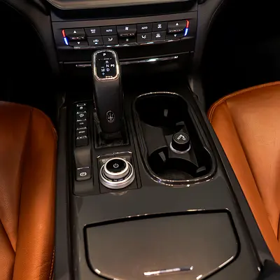 صورة مصغرة 11 لـ 2023 Maserati GHIBLI