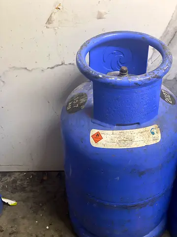 Used blue LPG gas cylinder (medium) - good condition