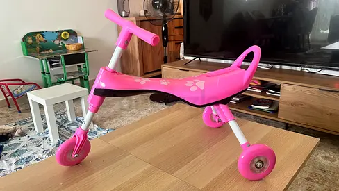 Pink 3-wheel toddler ride-on balance scooter tricycle