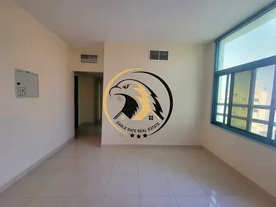 Ready to move apartment available 12 chuqe prime location Central AC just 27k good family building