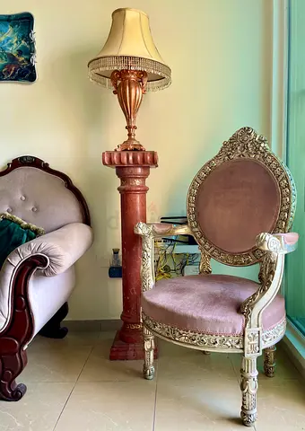 2 Queen Limited edition French antique Armchair