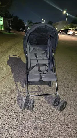 Lightweight single baby stroller in good condition