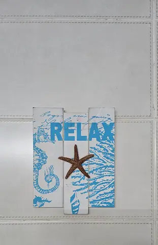 Wooden RELAX Beach Wall Plaque - Nautical Starfish Decor