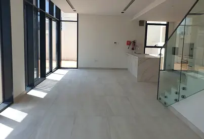 Beach Access | Premium Location | 2min from Casino