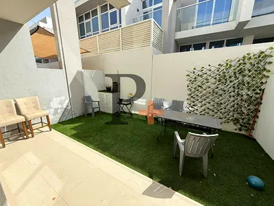 3BR Townhouse | Fully Furnished | Vacant