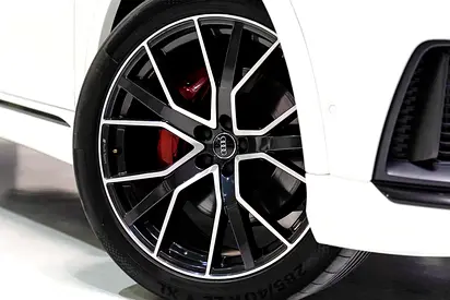 2023 AUDI Q8 thumbnail 16