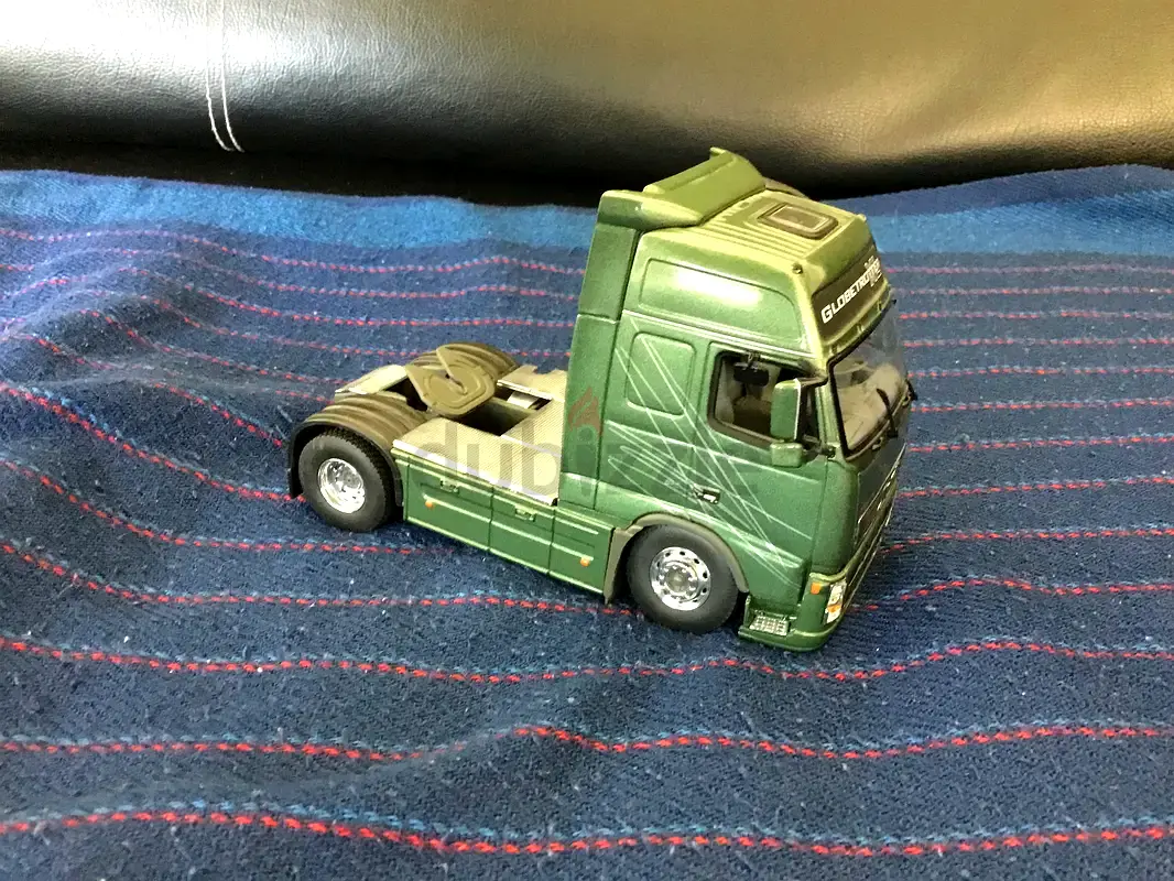 Classifieds: MotorArt 1:43 Volvo FH12 Globetrotter XL Die-Cast