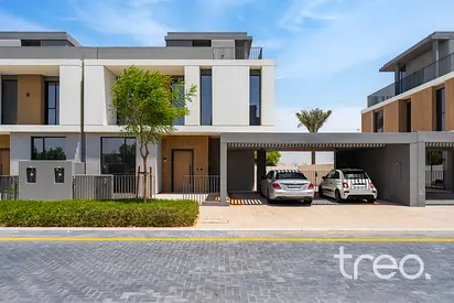 | Vacant Now | Single Row | New Listing|