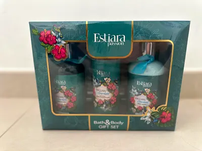 Estiara Passion Bath Body Gift Set — 3-piece