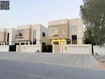 فيلا فاخرة للبيع في الحليو – تشطيب راقٍ وموقع مميز  فرصة مميزة لامتلاك فيلا حديثة في منطقة الحليو بعجمان، بتصميم عصري وتشطيبات سوبر ديلوكس