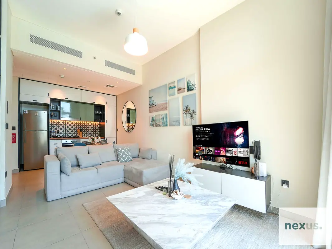 gallery-tour