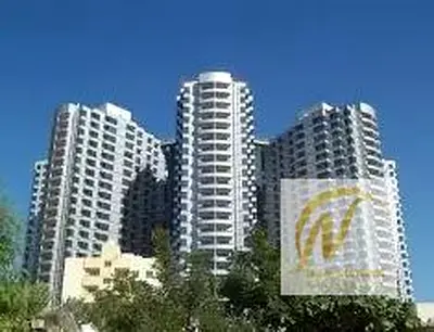 🏢 للبيع مكتب استثماري مميز في أبراج الفالكون – عجمان