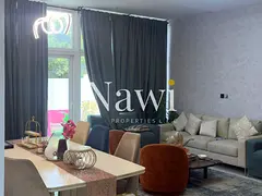 Furnished | Closed Kitchen | Single Row