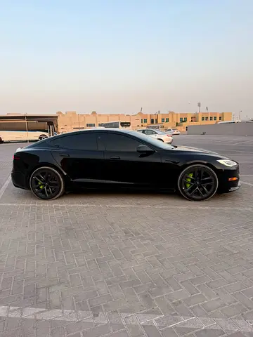 2022 Tesla MODEL S 照片 10