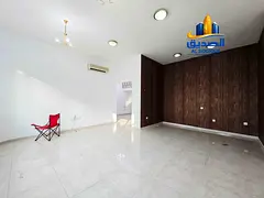 Big 2 Floor Villa All Room Atteachd Bathroom 2 Floor Near to Beach Area 95k