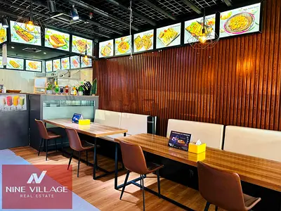 Turnkey Approved & fully operational Restaurant l Prime Location