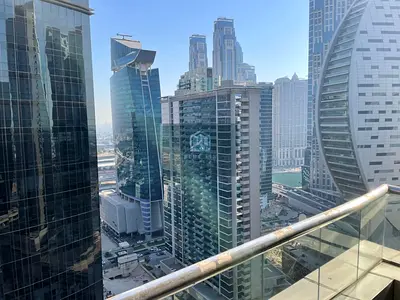 Unfurnished | High Floor | Ready to Move In