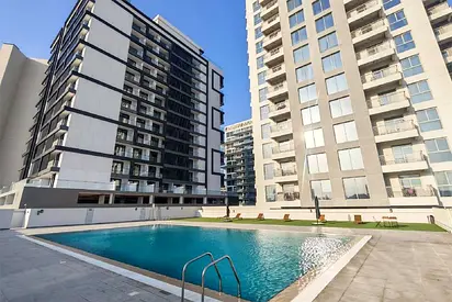 SPACIOUS 1BR | CORNER UNIT | COMMUNITY VIEW