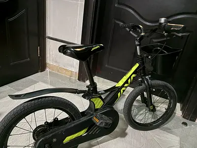 kids bicycles — 16-inch good condition