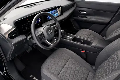 صورة 9 لـ 2025 Nissan KICKS