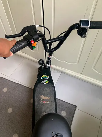 Black Aster Electric Scooter with Seat