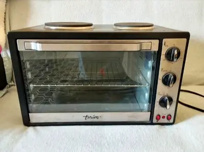 Used Trim countertop oven with two hotplates - good working condition