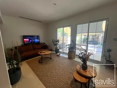 Available Now | 2 Bed TH | Close to Mall