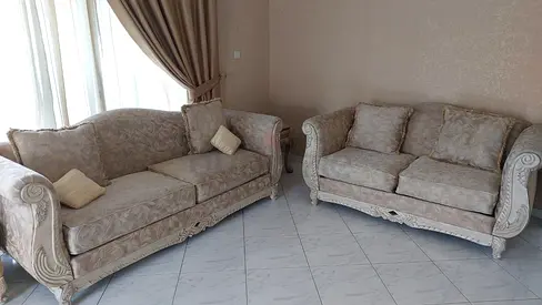 Beige 2-piece Classic Fabric Sofa Set (3-seater + 2-seater)