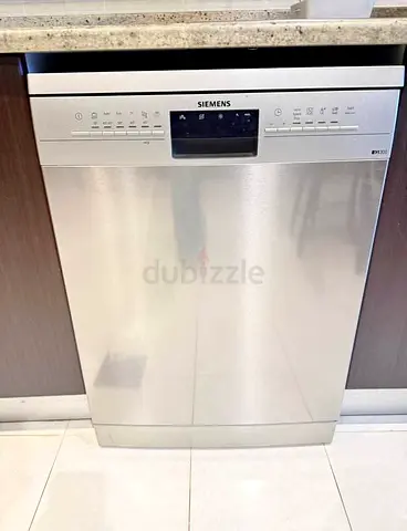 Siemens iQ300 dishwasher 3 rack latest model