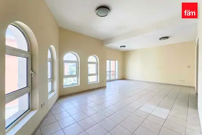 Spacious Layout | Maids And Storage | Rented