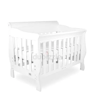 White Convertible Baby Crib including Bamboo matress with Sleigh Design from Brand Babyhood