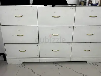 Dressing table for Sale