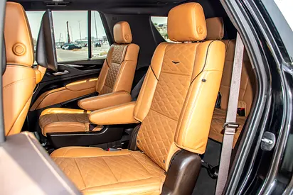 2021 Cadillac ESCALADE — миниатюра 9