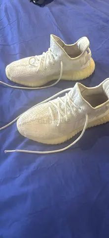 Yeezy Boost 350 V2 Cream Whites US 9
