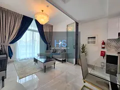 Luxury 1BHK | Close to Metro | Vacant | Furnished