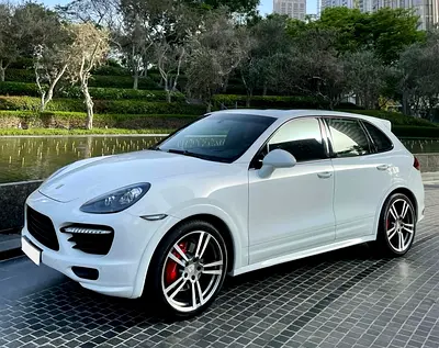 صورة 3 لـ 2014 Porsche CAYENNE