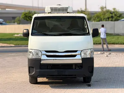 2013 Toyota HIACE — фото 9