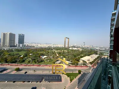 zabeel park facing fram facing bright unit 1bhk amazing layout