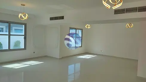 New World Style Upgraded |Elegant 4 Bedroom | Garden