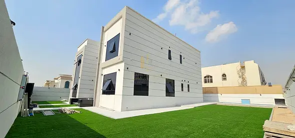 ✨ فيلا فاخرة جديدة للبيع في الشارقة – الحوشي ✨