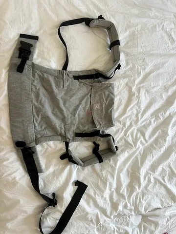 Stokke baby carrier - Never used. Up to 15kg use.