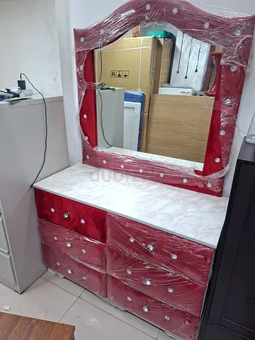 Red tufted dresser with mirror and marble top - good condition