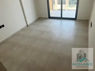 شقة حديثة بغرفتي نوم | بن غاطي روز | شرفة وإطلالات على المدينة | غير مفروشة
